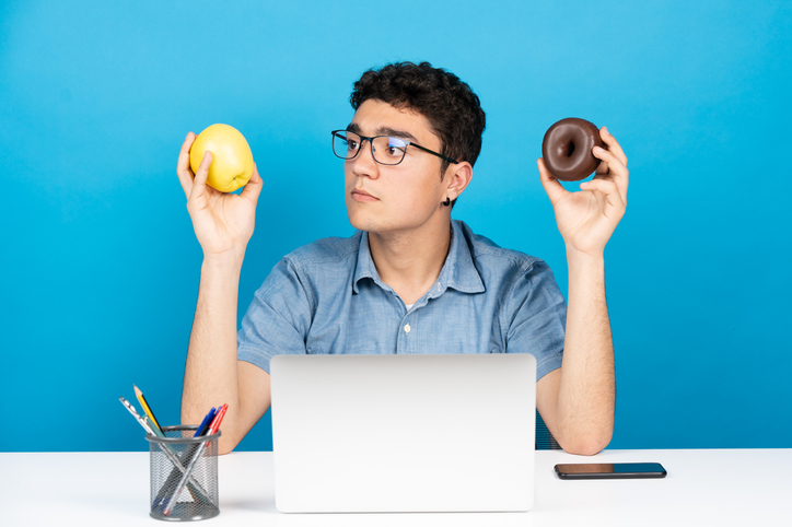 Registered dietitian and nutritionist for teenagers