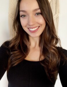 Grace Delany Student-Volunteer Social Media Photography